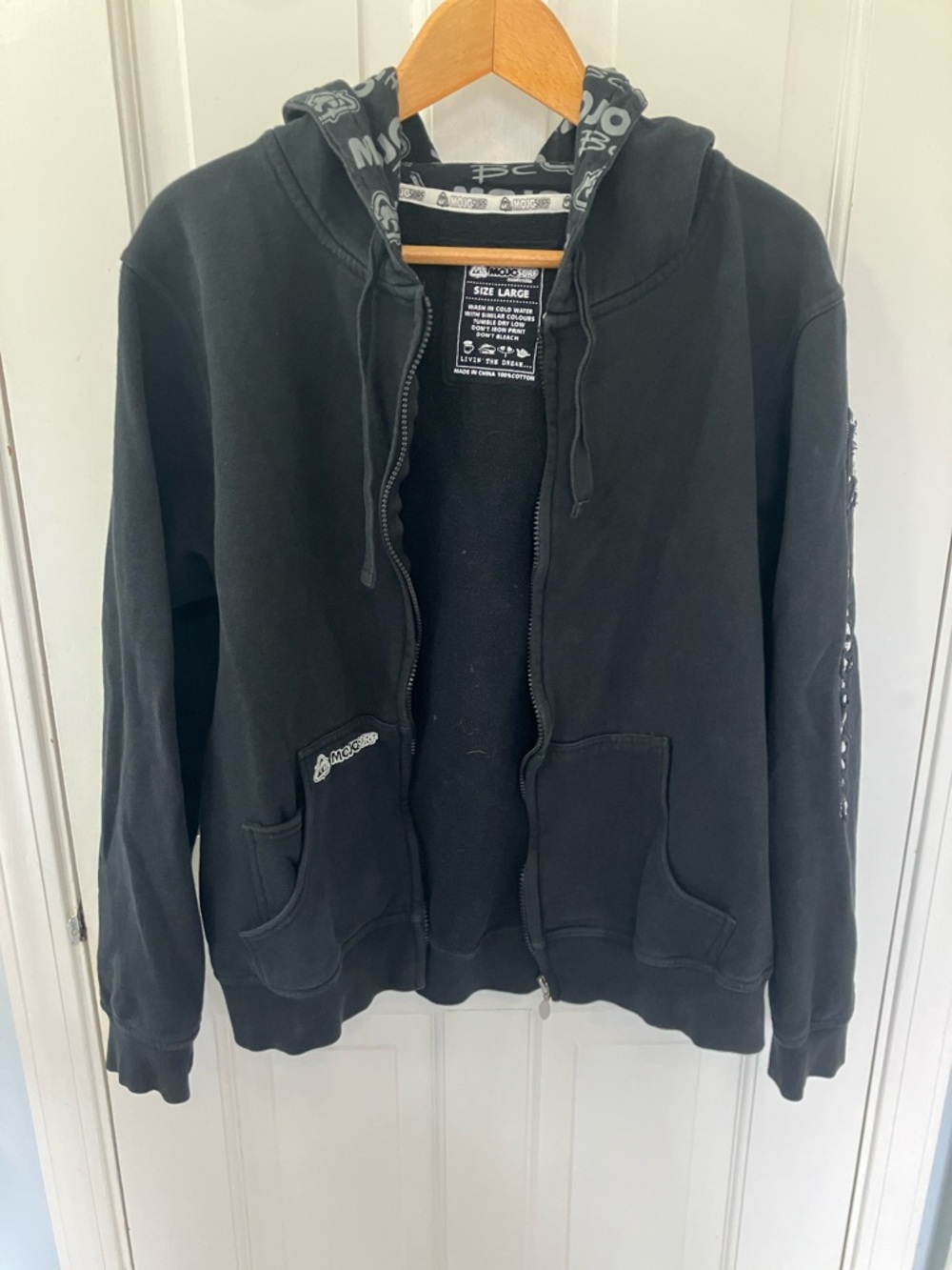 Y2K style Mojo Surf Australia Black Zip-Up Hoodie punk size Large 100% cotton - Picture 10 of 17